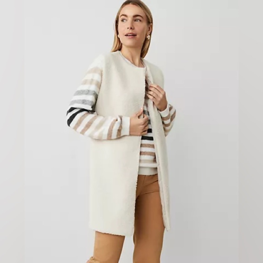 Ann Taylor Weekend Collection Sherpa Long Vest 826562 Size M/L
